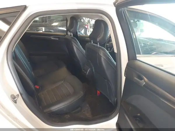 3FA6P0T94HR251797 2017 FORD FUSION - Image 8