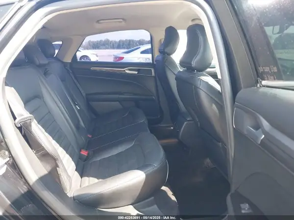 3FA6P0T94HR321704 2017 FORD FUSION - Image 8