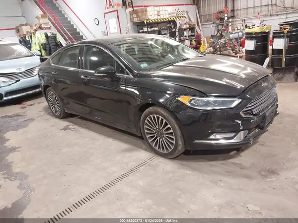 3FA6P0T94HR327518 2017 FORD FUSION - Image 1