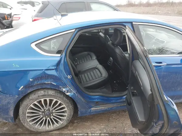 3FA6P0T94HR371535 2017 FORD FUSION - Image 8