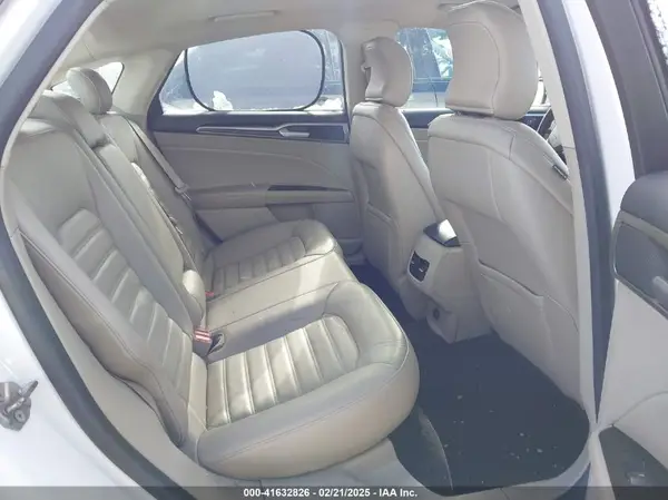 3FA6P0T94HR412696 2017 FORD FUSION - Image 8