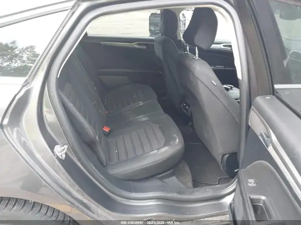 3FA6P0T94LR156147 2020 FORD FUSION - Image 8