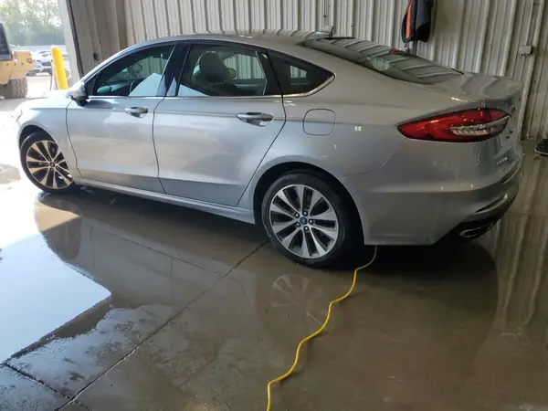 3FA6P0T94LR214676 2020 FORD FUSION - Image 2
