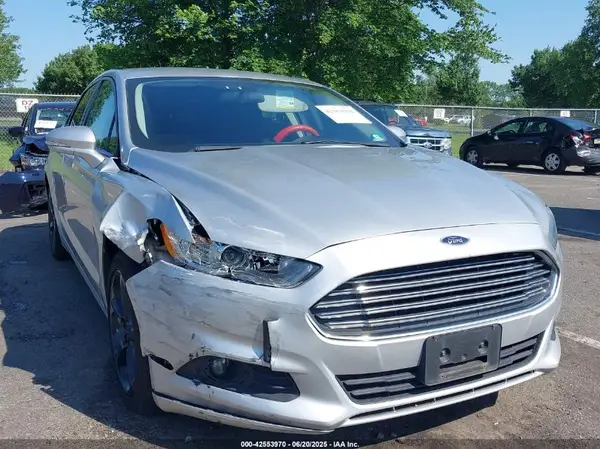 3FA6P0T95GR322164 2016 FORD FUSION - Image 1