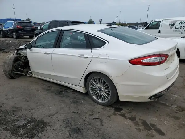 3FA6P0T95GR381571 2016 FORD FUSION - Image 2