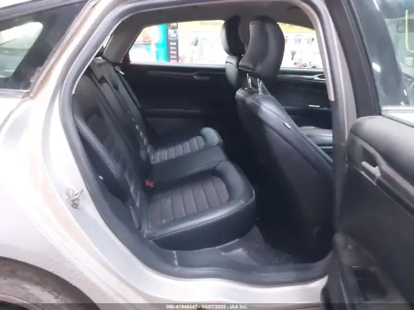 3FA6P0T95HR144371 2017 FORD FUSION - Image 8