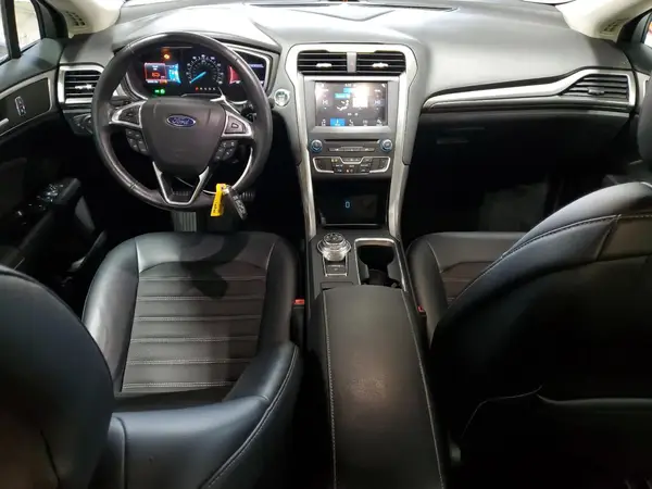 3FA6P0T95HR212572 2017 FORD FUSION - Image 8