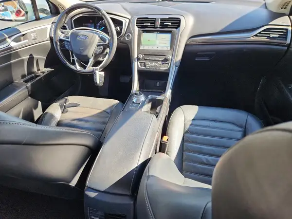 3FA6P0T95HR243501 2017 FORD FUSION - Image 8