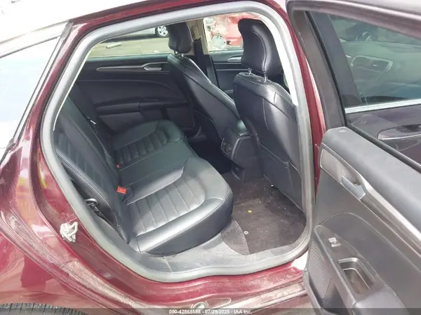 3FA6P0T95HR361595 2017 FORD FUSION - Image 8