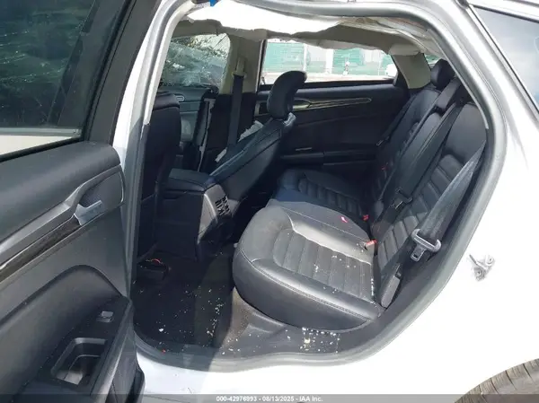 3FA6P0T95HR372483 2017 FORD FUSION - Image 8