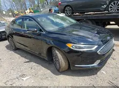 3FA6P0T95JR136129 2018 FORD FUSION