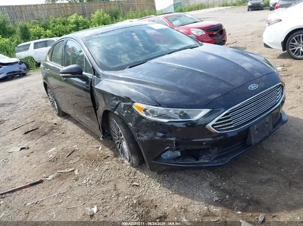 3FA6P0T95JR143016 2018 FORD FUSION - Image 1