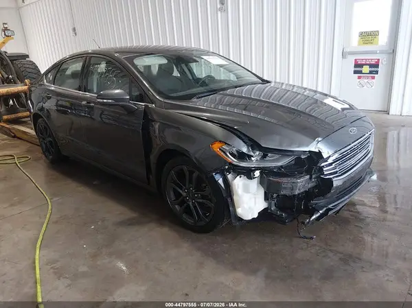 3FA6P0T95JR182169 2018 FORD FUSION - Image 1
