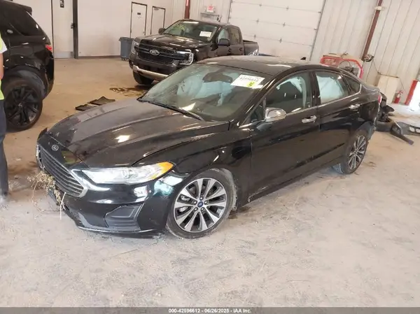 3FA6P0T95KR217388 2019 FORD FUSION - Image 2