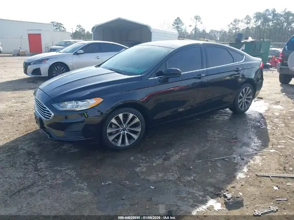 3FA6P0T95KR237687 2019 FORD FUSION - Image 2