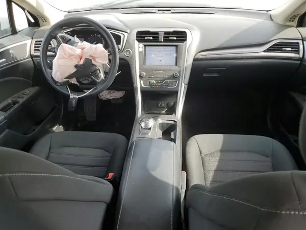 3FA6P0T95KR261052 2019 FORD FUSION - Image 8