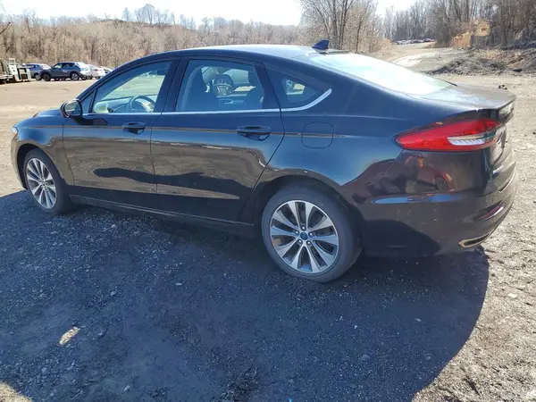 3FA6P0T95KR285349 2019 FORD FUSION - Image 2