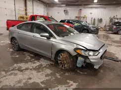 3FA6P0T95LR150051 2020 FORD FUSION