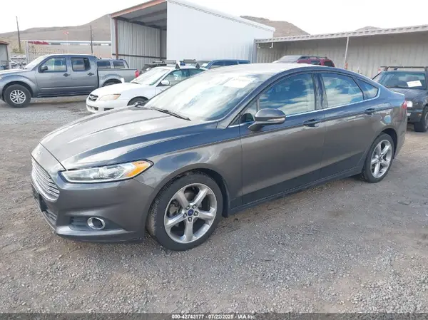 3FA6P0T96GR200252 2016 FORD FUSION - Image 2
