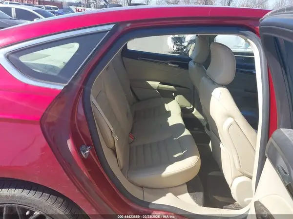 3FA6P0T96GR263867 2016 FORD FUSION - Image 8