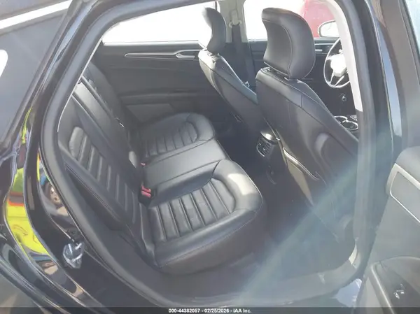 3FA6P0T96GR336221 2016 FORD FUSION - Image 8