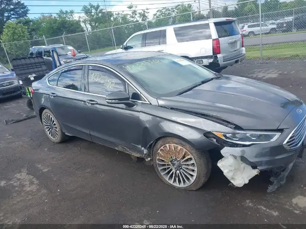 3FA6P0T96HR140314 2017 FORD FUSION - Image 1