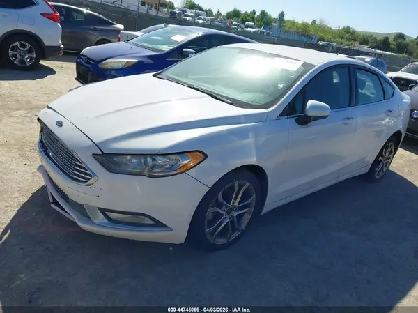 3FA6P0T96HR324197 2017 FORD FUSION - Image 2