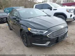 3FA6P0T96JR227829 2018 FORD FUSION