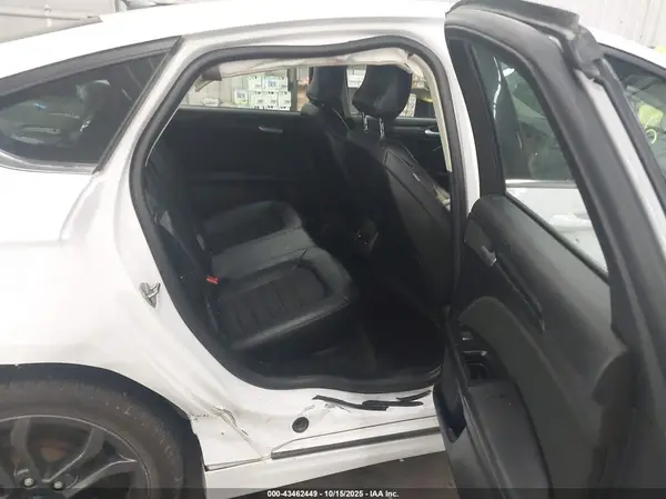 3FA6P0T96JR233873 2018 FORD FUSION - Image 8