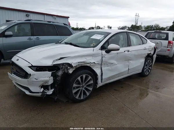 3FA6P0T96KR270830 2019 FORD FUSION - Image 2