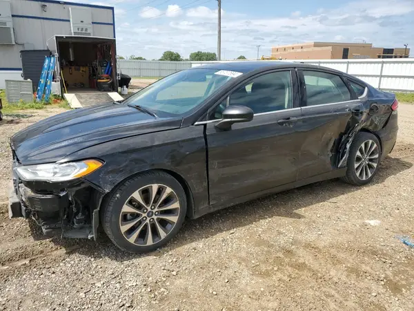 3FA6P0T96KR271203 2019 FORD FUSION - Image 1
