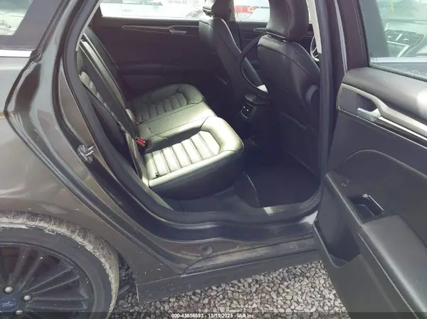 3FA6P0T97GR231915 2016 FORD FUSION - Image 8