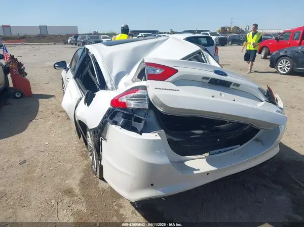 3FA6P0T97GR239612 2016 FORD FUSION - Image 2