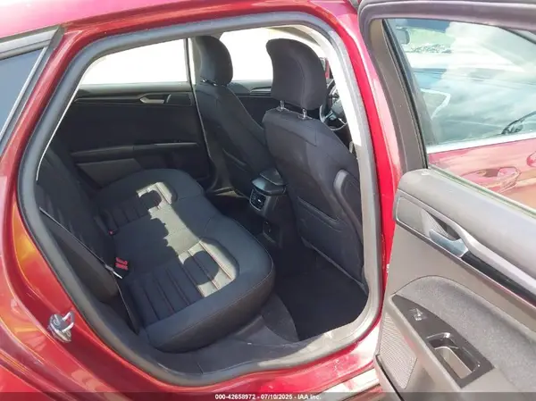 3FA6P0T97GR277423 2016 FORD FUSION - Image 8