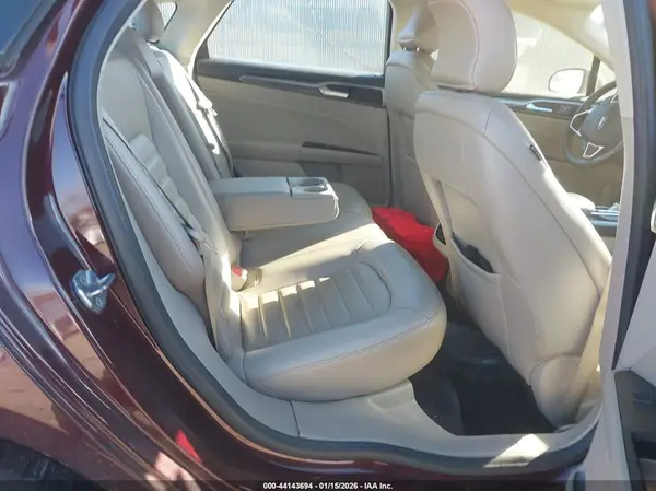 3FA6P0T97HR120265 2017 FORD FUSION - Image 8
