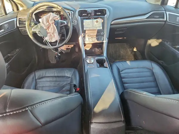 3FA6P0T97HR140015 2017 FORD FUSION - Image 8