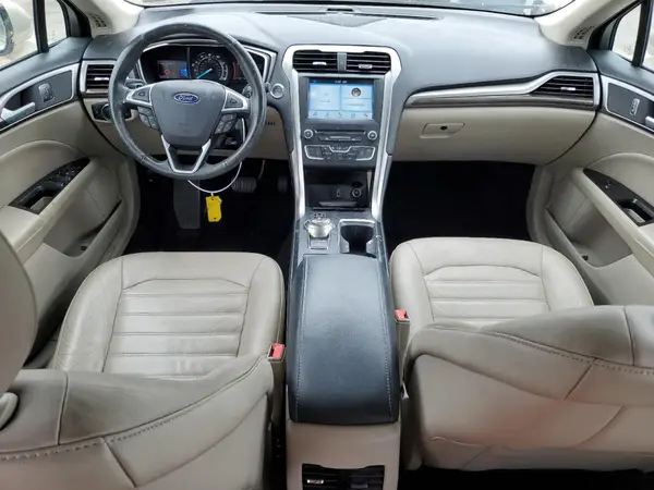 3FA6P0T97HR263684 2017 FORD FUSION - Image 8