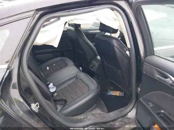 3FA6P0T97HR327206 2017 FORD FUSION - Image 8