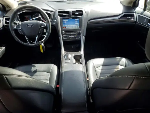 3FA6P0T97JR106078 2018 FORD FUSION - Image 8