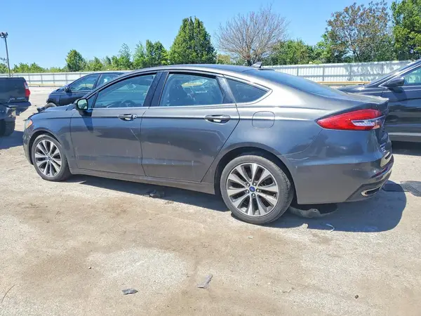 3FA6P0T97KR260968 2019 FORD FUSION - Image 2