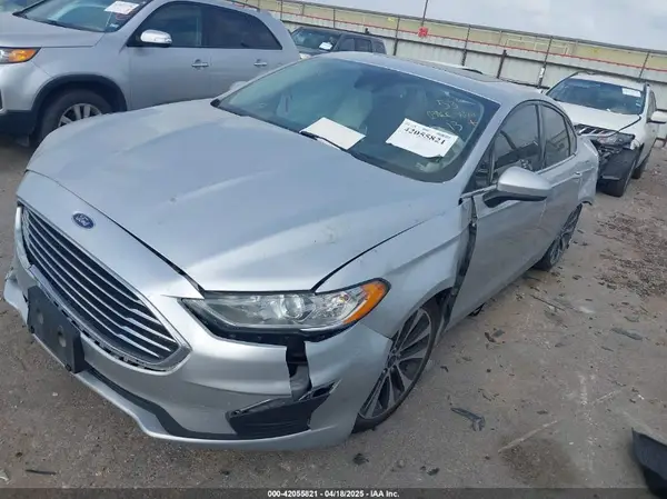 3FA6P0T97KR269301 2019 FORD FUSION - Image 2