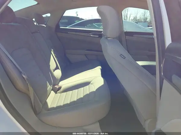 3FA6P0T97KR282419 2019 FORD FUSION - Image 8