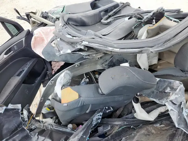 3FA6P0T97LR112109 2020 FORD FUSION - Image 8