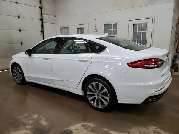 3FA6P0T97LR190504 2020 FORD FUSION - Image 2