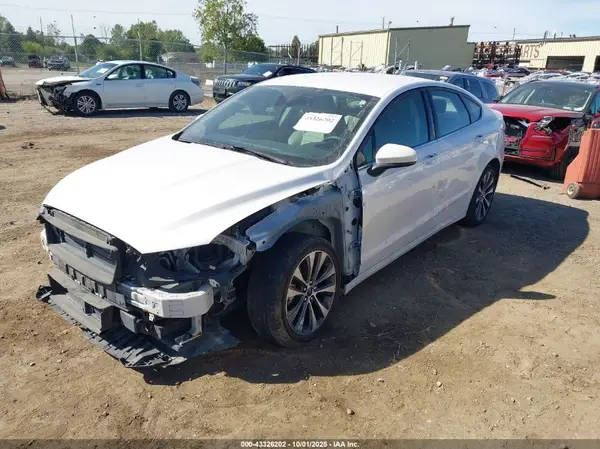3FA6P0T97LR246165 2020 FORD FUSION - Image 2
