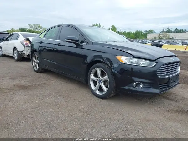 3FA6P0T98GR335720 2016 FORD FUSION - Image 1