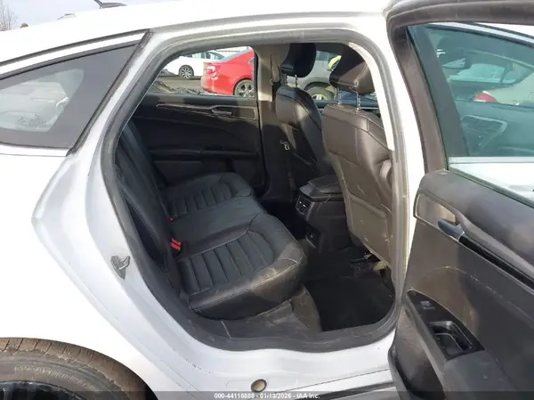 3FA6P0T98GR343204 2016 FORD FUSION - Image 8