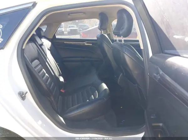 3FA6P0T98HR123370 2017 FORD FUSION - Image 8