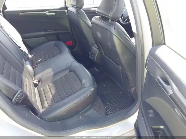 3FA6P0T98HR156093 2017 FORD FUSION - Image 8