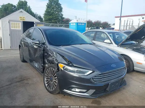 3FA6P0T98HR211402 2017 FORD FUSION - Image 1